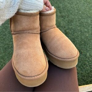 UGG Classic Mini Platform